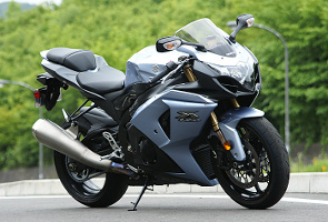 ジュノー.スズキ GSX-R1000