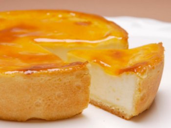 ベイクドチーズケーキ