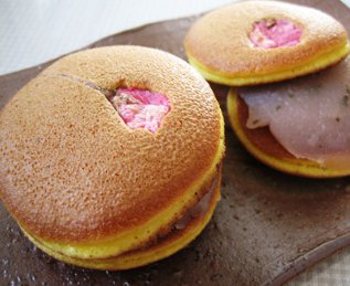 桜どら焼き