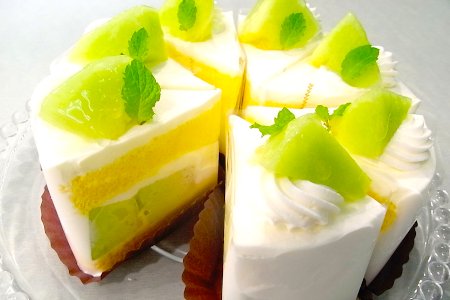 完熟メロンのショートケーキ